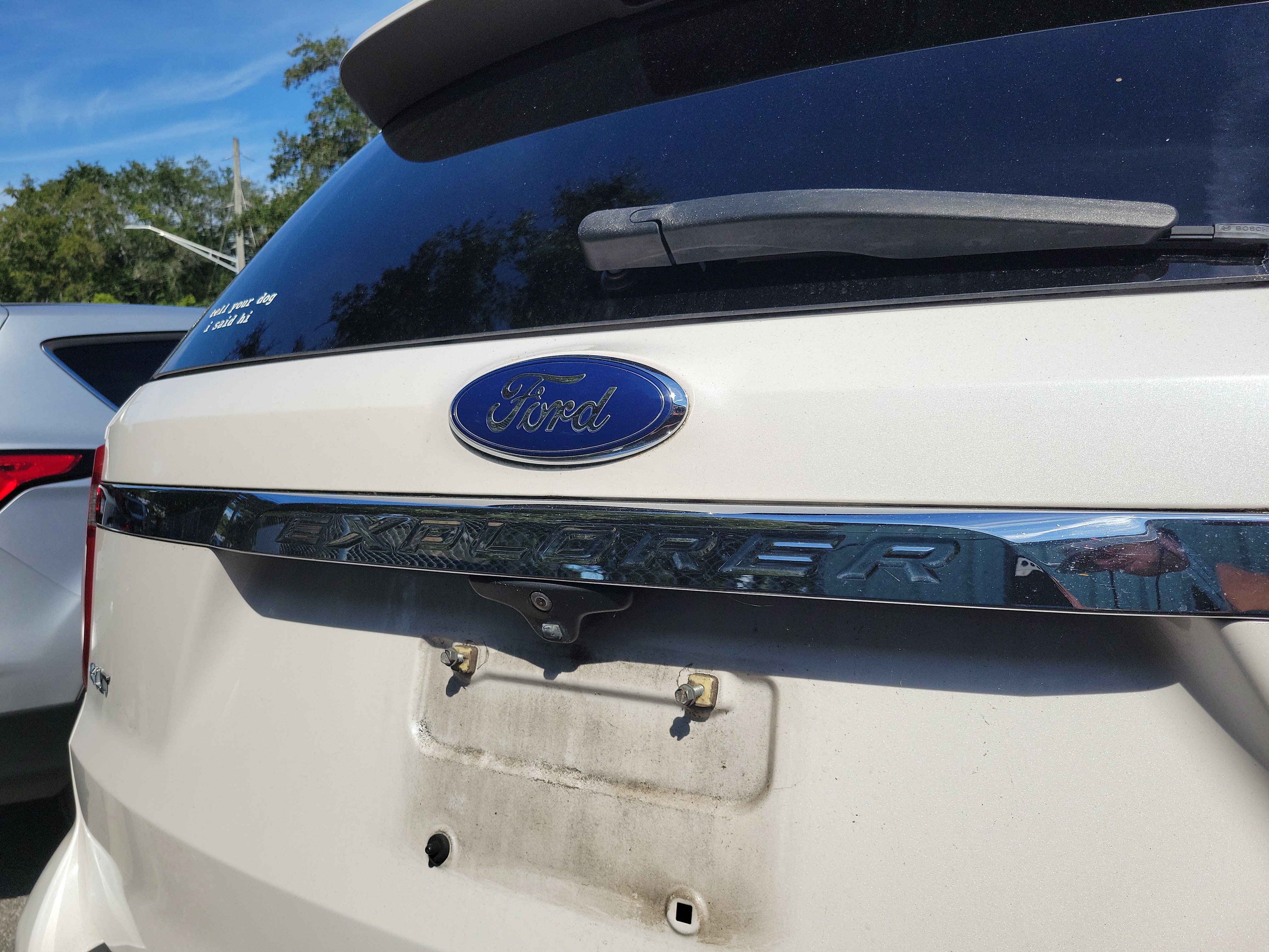 Used 2019 Ford Explorer XLT w/ Class III Trailer Tow Package FWD image 18