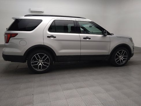 Used 2016 Ford Explorer Sport w/ Equipment Group 401A AWD/4WD image 10