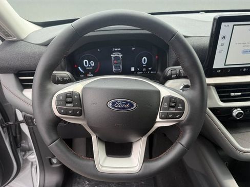 New 2026 Ford Explorer Active w/ Active Comfort Package AWD/4WD image 14