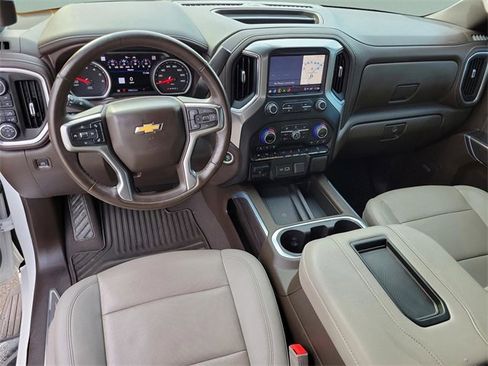 Used 2022 Chevrolet Silverado 1500 LTZ w/ LTZ Premium Package image 28