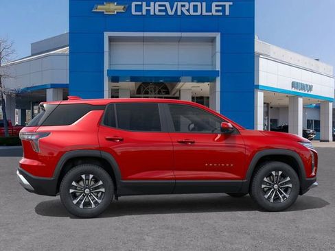 New 2026 Chevrolet Equinox LT image 5