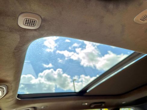 New 2025 Jeep Grand Cherokee Summit image 13