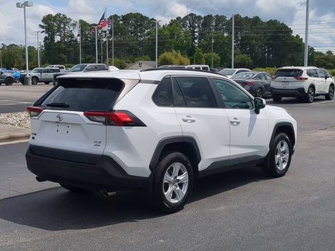 Used 2019 Toyota RAV4 XLE w/ All Weather Liner Package AWD/4WD image 3