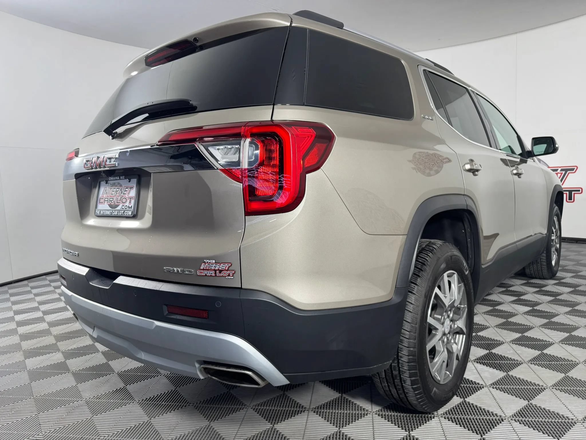 Used 2022 GMC Acadia SLE w/ Driver Convenience Package AWD/4WD image 29
