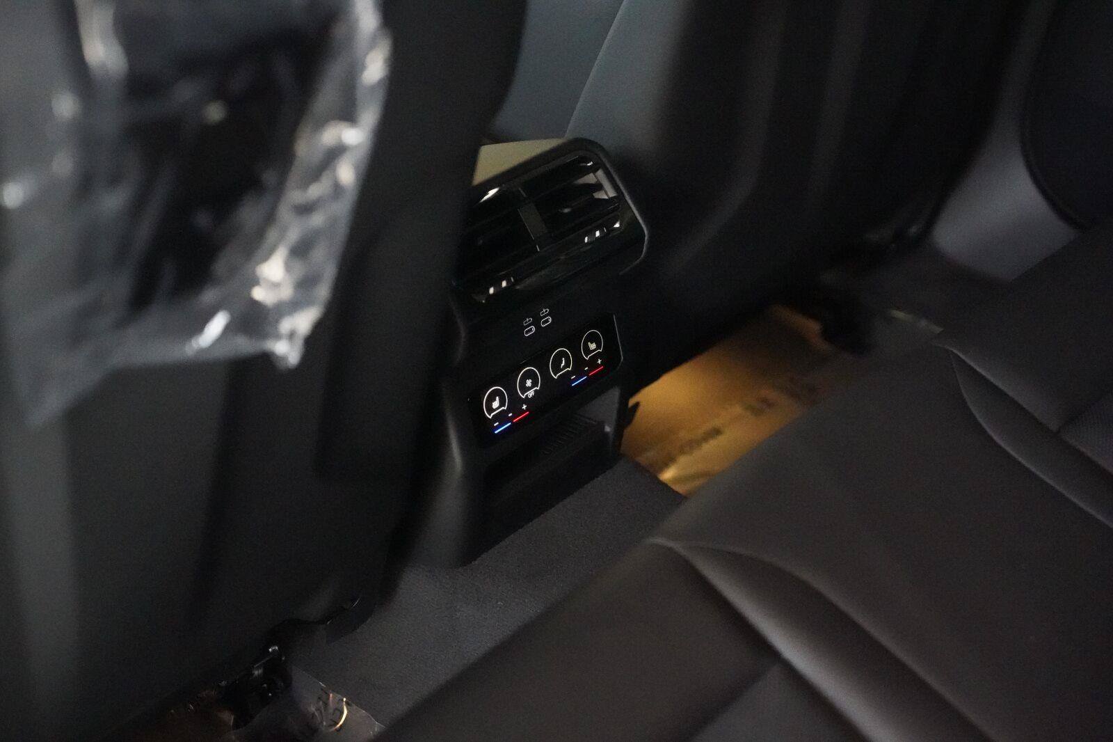 New 2027 BMW M5 Touring AWD/4WD image 15