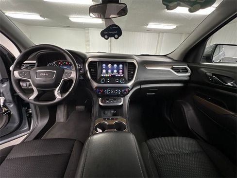 Used 2023 GMC Acadia SLE w/ Driver Convenience Package image 19