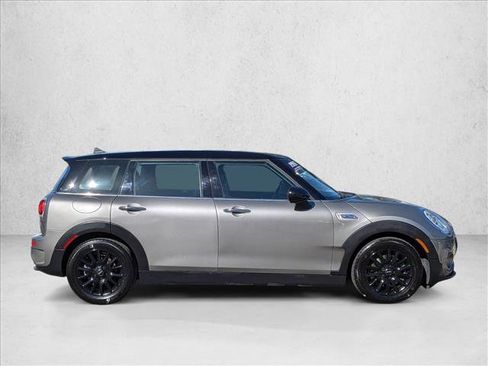 Used 2017 MINI Cooper Clubman S image 4
