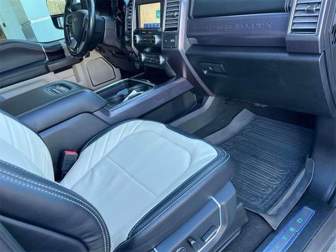 Used 2020 Ford F250 Limited image 21