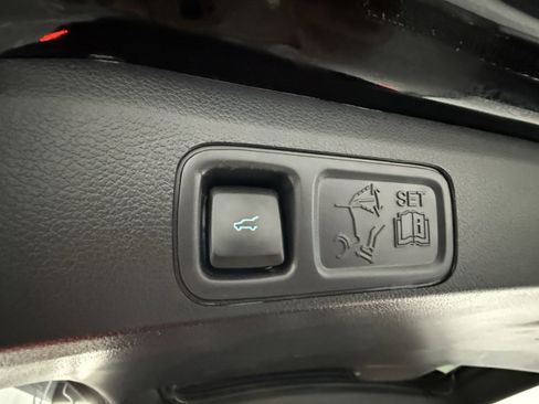 Used 2023 Ford Expedition Max Limited image 26