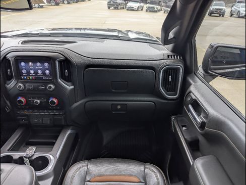 Used 2020 GMC Sierra 1500 AT4 w/ Driver Alert Package I image 4