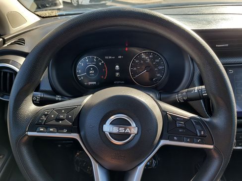 Used 2024 Nissan Kicks SV image 27