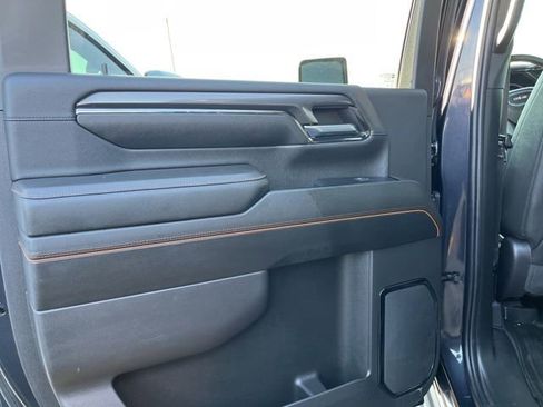 Used 2024 GMC Sierra 2500 AT4 w/ AT4 Premium Plus Package image 19