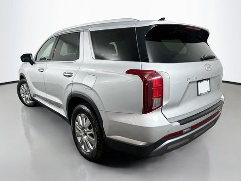 Used 2023 Hyundai Palisade SEL AWD/4WD image 5