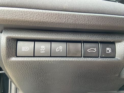 Used 2025 Toyota Camry LE FWD image 44