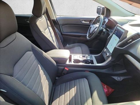Used 2023 Ford Edge SE AWD/4WD image 12