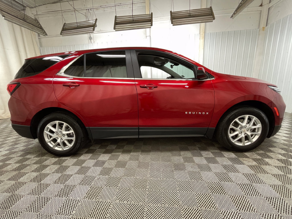 Certified 2023 Chevrolet Equinox LT FWD image 18