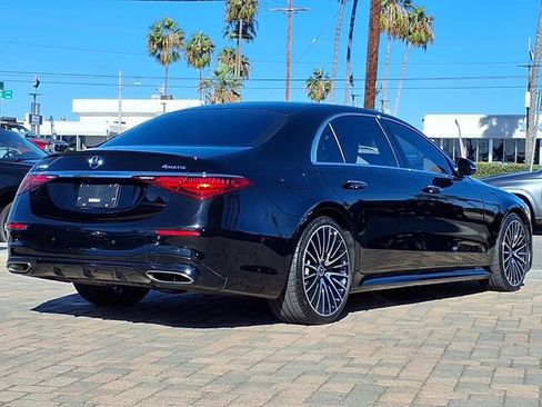Used 2021 Mercedes-Benz S 580 4MATIC Sedan image 4