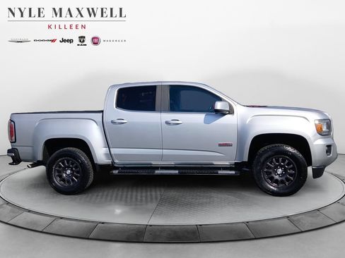 Used 2016 GMC Canyon SLE w/ All Terrain Package AWD/4WD image 17