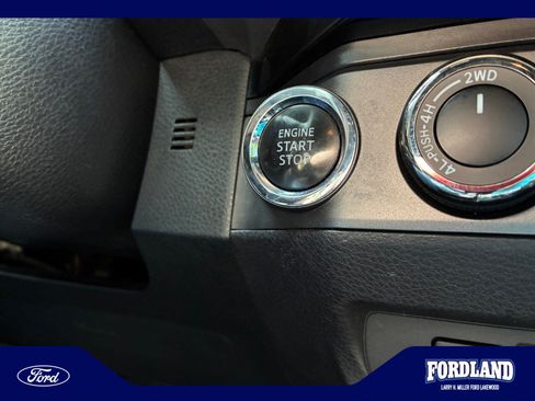 Used 2018 Toyota Tacoma TRD Sport w/ Technology Package AWD/4WD image 29