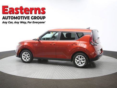 Used 2023 Kia Soul LX w/ Option Group 015 FWD image 62
