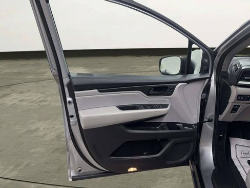 Used 2019 Honda Odyssey EX-L image 13