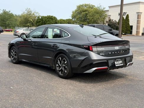Used 2025 Hyundai Sonata SEL FWD image 22