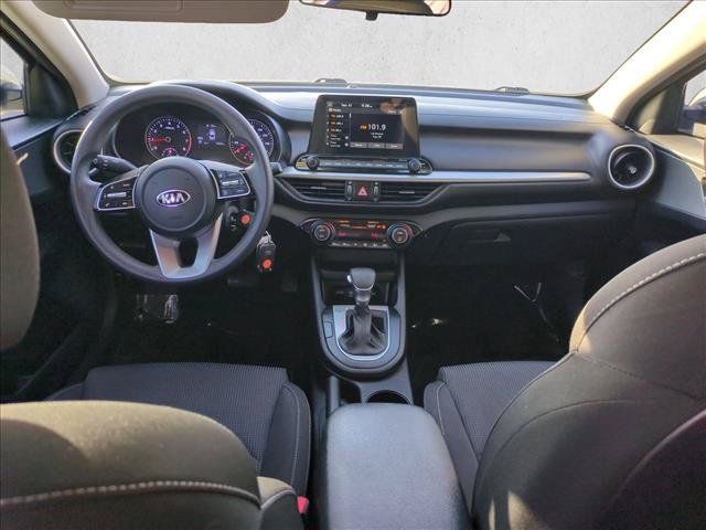 Used 2019 Kia Forte LXS FWD image 17