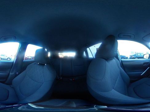 Used 2025 Toyota Corolla Cross LE image 41