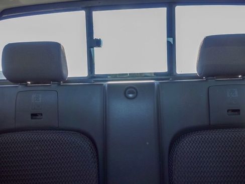 Used 2013 Nissan Frontier SV w/ SV Value Truck Pkg image 16