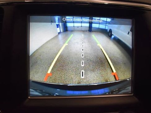 Used 2018 Jeep Grand Cherokee Limited AWD/4WD image 25