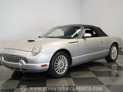 Used 2004 Ford Thunderbird image 7
