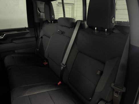 New 2026 GMC Sierra 2500 SLE image 40