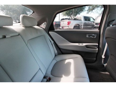 Used 2024 Hyundai Ioniq 6 SEL RWD image 13