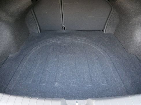 Used 2018 Hyundai Elantra SEL FWD image 11