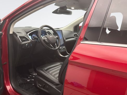 Used 2021 Ford Edge SEL w/ Convenience Package AWD/4WD image 10