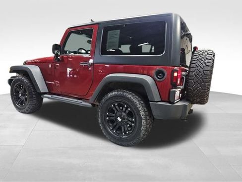 Used 2013 Jeep Wrangler Rubicon w/ PWR Convenience Group image 4