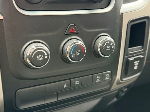 Used 2014 RAM 1500 Big Horn image 14