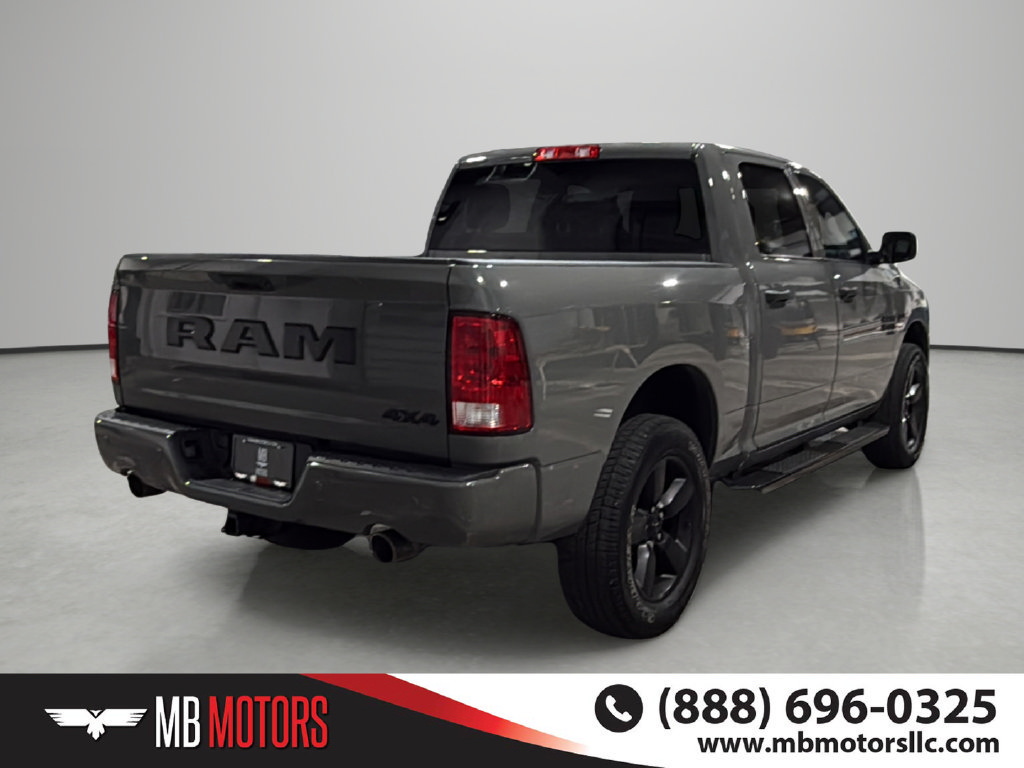 Used 2022 RAM 1500 Express w/ Ceramic Grey Express Package AWD/4WD image 4