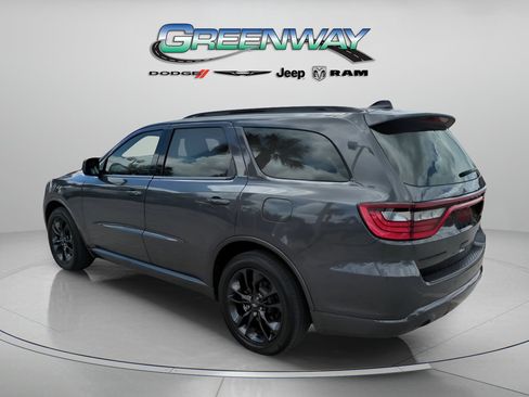 Used 2024 Dodge Durango GT w/ Blacktop Package RWD image 6