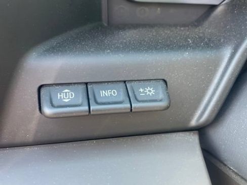 Used 2024 GMC Sierra 1500 Denali w/ Technology Package AWD/4WD image 12
