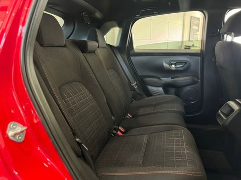 Used 2025 Honda HR-V Sport image 22