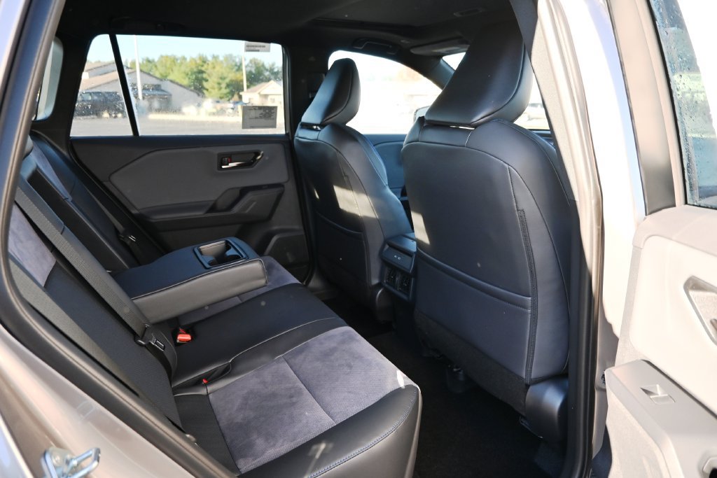 New 2026 Toyota RAV4 XSE w/ Weather Package AWD/4WD image 15