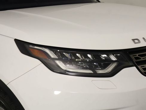 Used 2020 Land Rover Discovery SE AWD/4WD image 25