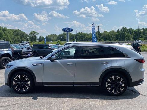 Used 2024 MAZDA CX-90 Plug-In Hybrid w/ Premium Pkg AWD/4WD image 4