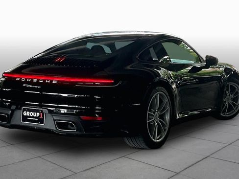 Used 2024 Porsche 911 Carrera RWD image 12