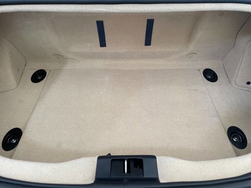 Used 2016 Maserati GranTurismo Sport image 38