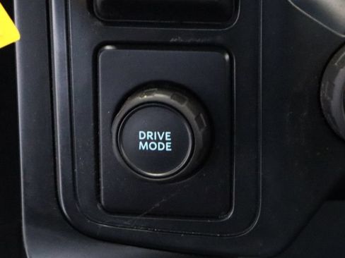 Used 2025 Ford F150 STX RWD image 32