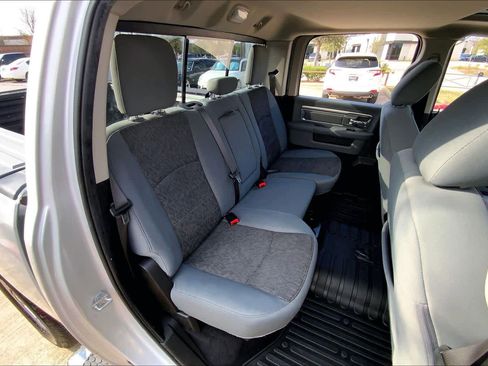 Used 2019 RAM 1500 Lone Star image 20