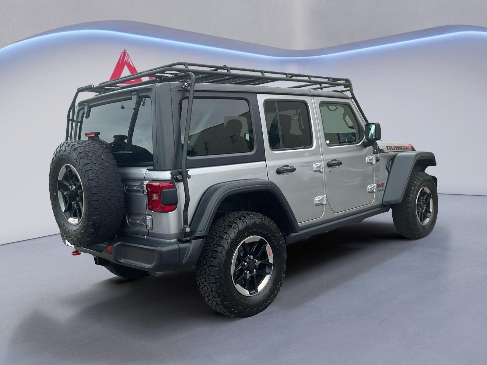 Used 2018 Jeep Wrangler Unlimited Rubicon w/ LED Lighting Group AWD/4WD image 5