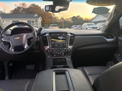 Used 2019 Chevrolet Tahoe LT image 26